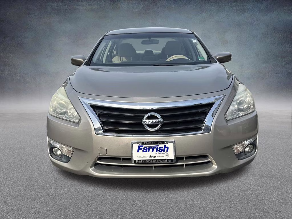 2015 Saharan Stone Nissan Altima 2.5 SV FWD Sedan