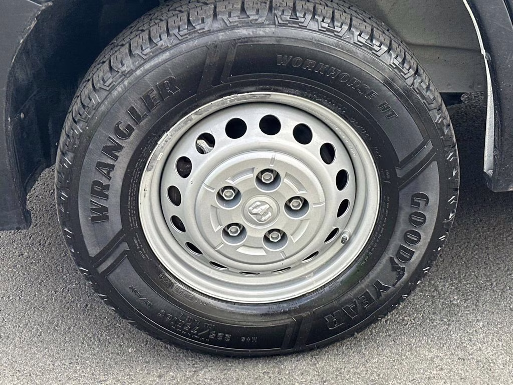 2024 Bright White Clearcoat Ram ProMaster 2500 High Roof FWD Van