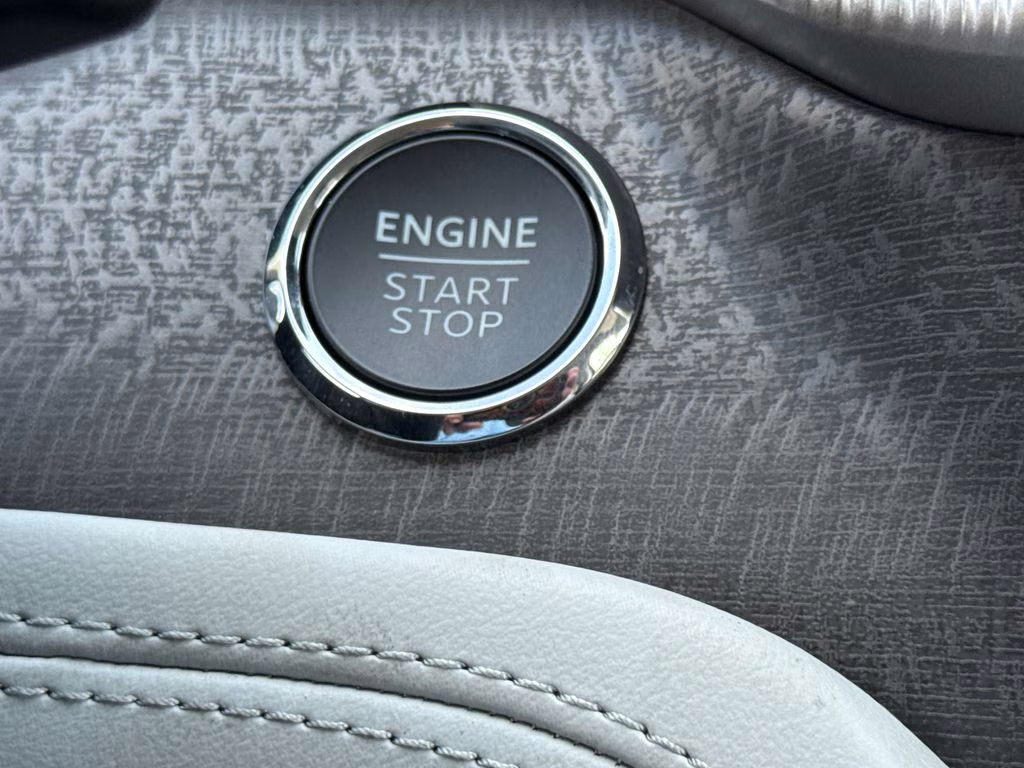 2026 Agate Black Metallic Ford Explorer Platinum 4X4 SUV