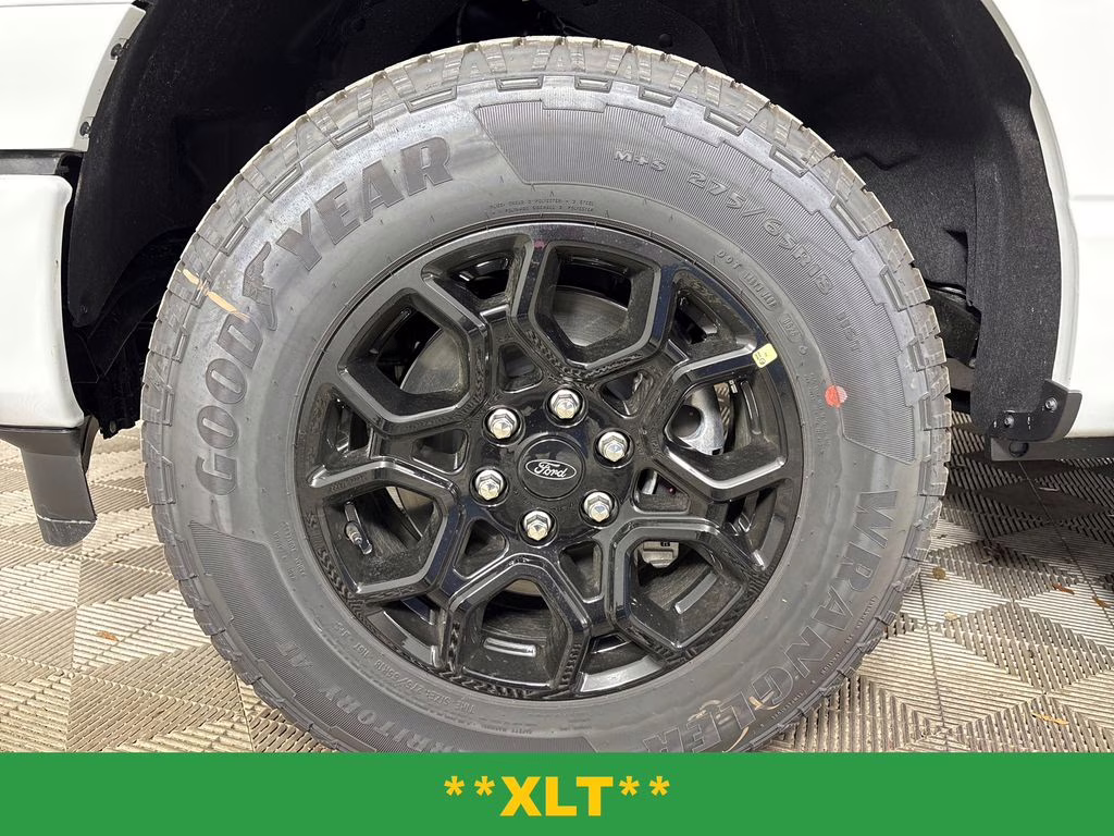 2026 Avalanche Ford F-150 XLT 4X4 Truck