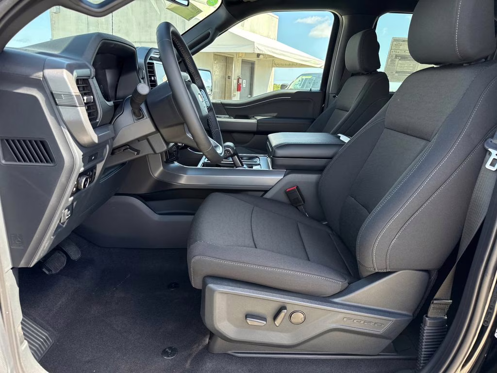 2026 Agate Black Metallic Ford F-150 XLT 4X4 Truck