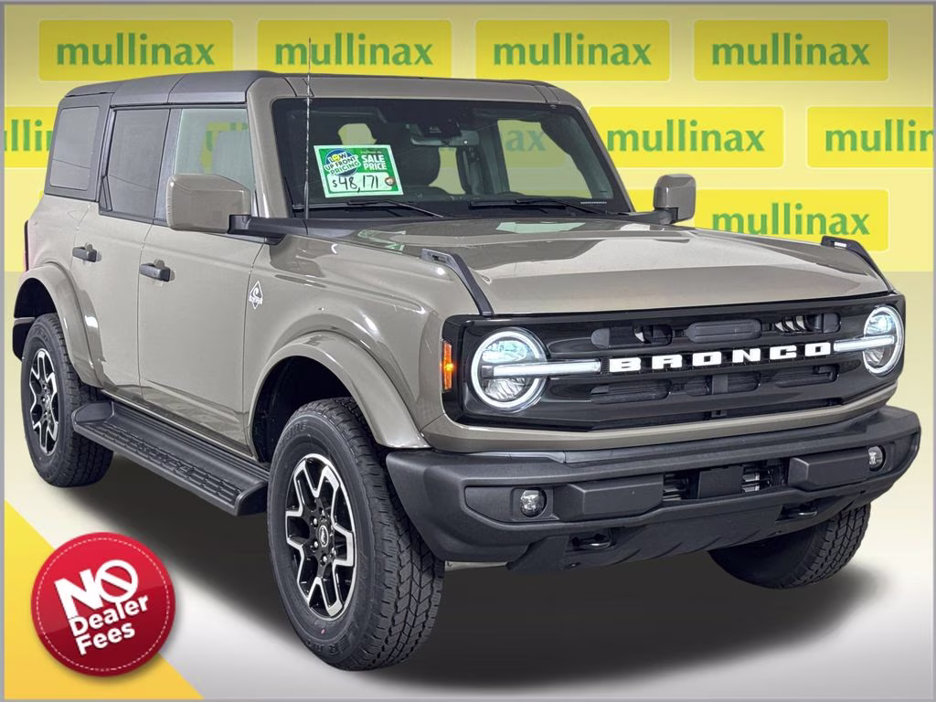 2026 Marsh Gray Ford Bronco Outer Banks 4X4 SUV