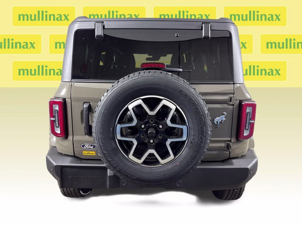 2026 Marsh Gray Ford Bronco Outer Banks 4X4 SUV