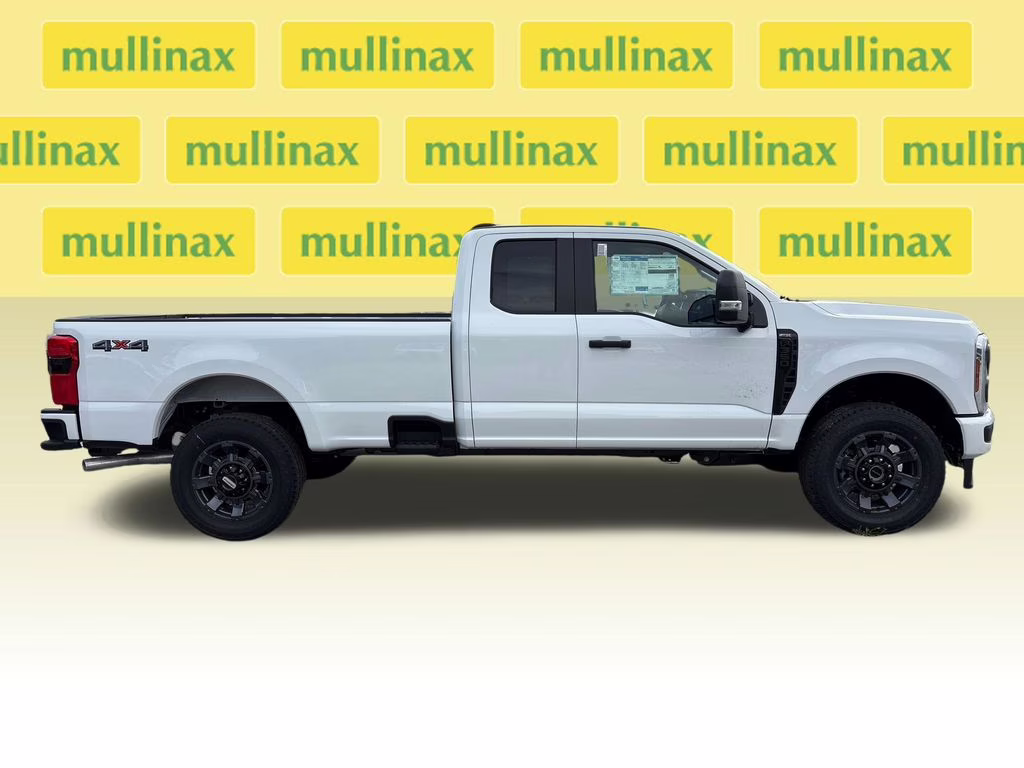 2026 Oxford White Ford Super Duty F-350 SRW XL 4X4 Truck