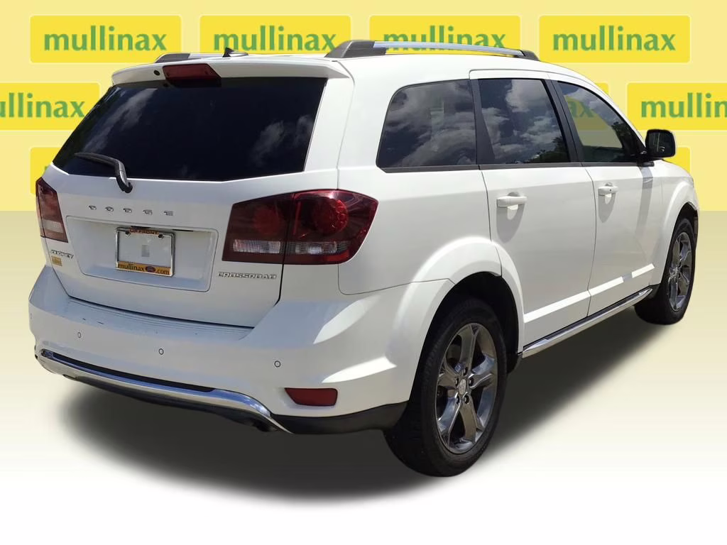 2017 Vice White Dodge Journey Crossroad FWD SUV