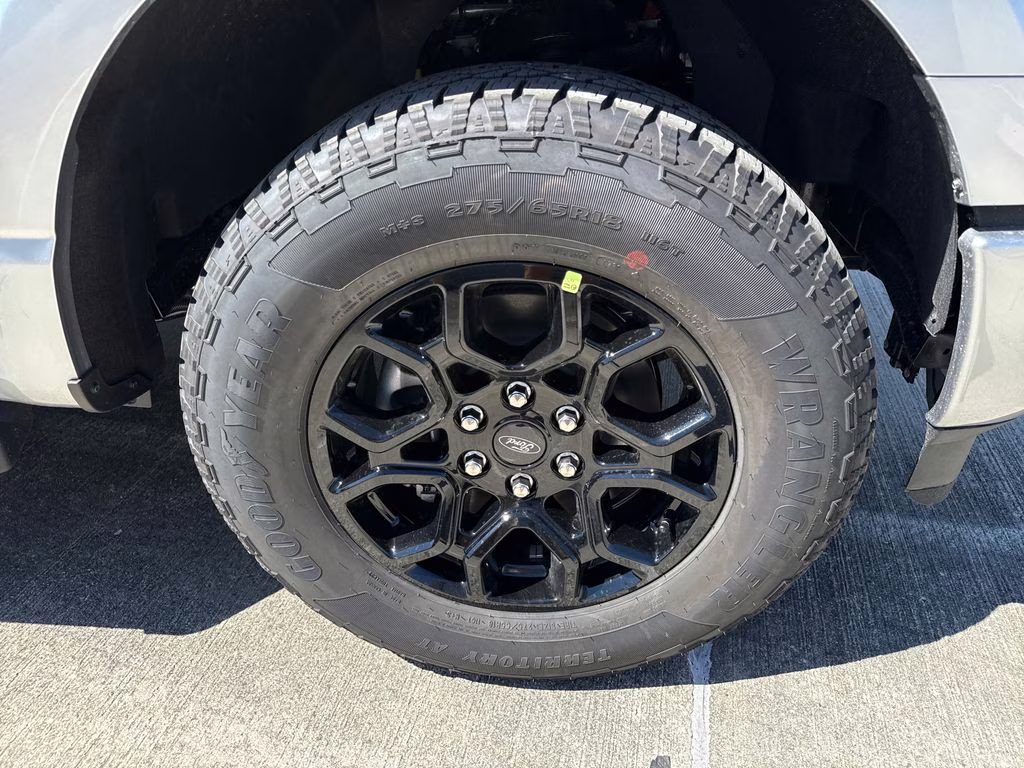 2026 Iconic Silver Metallic Ford F-150 XLT 4X4 Truck