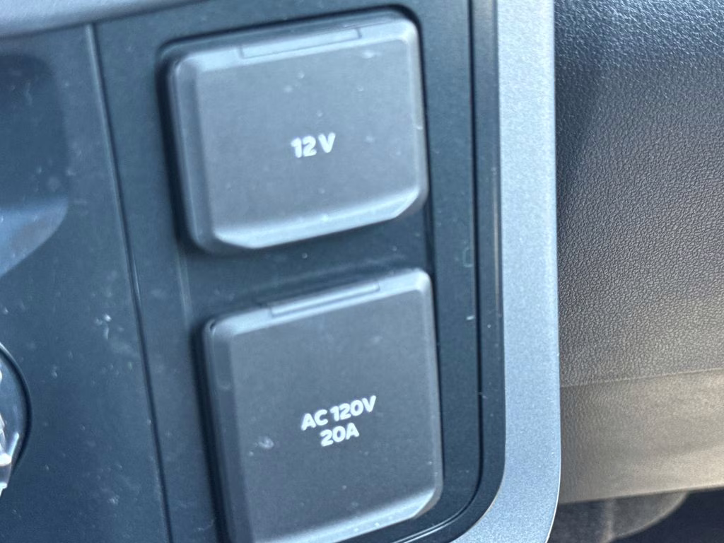 2026 Iconic Silver Metallic Ford F-150 XLT 4X4 Truck