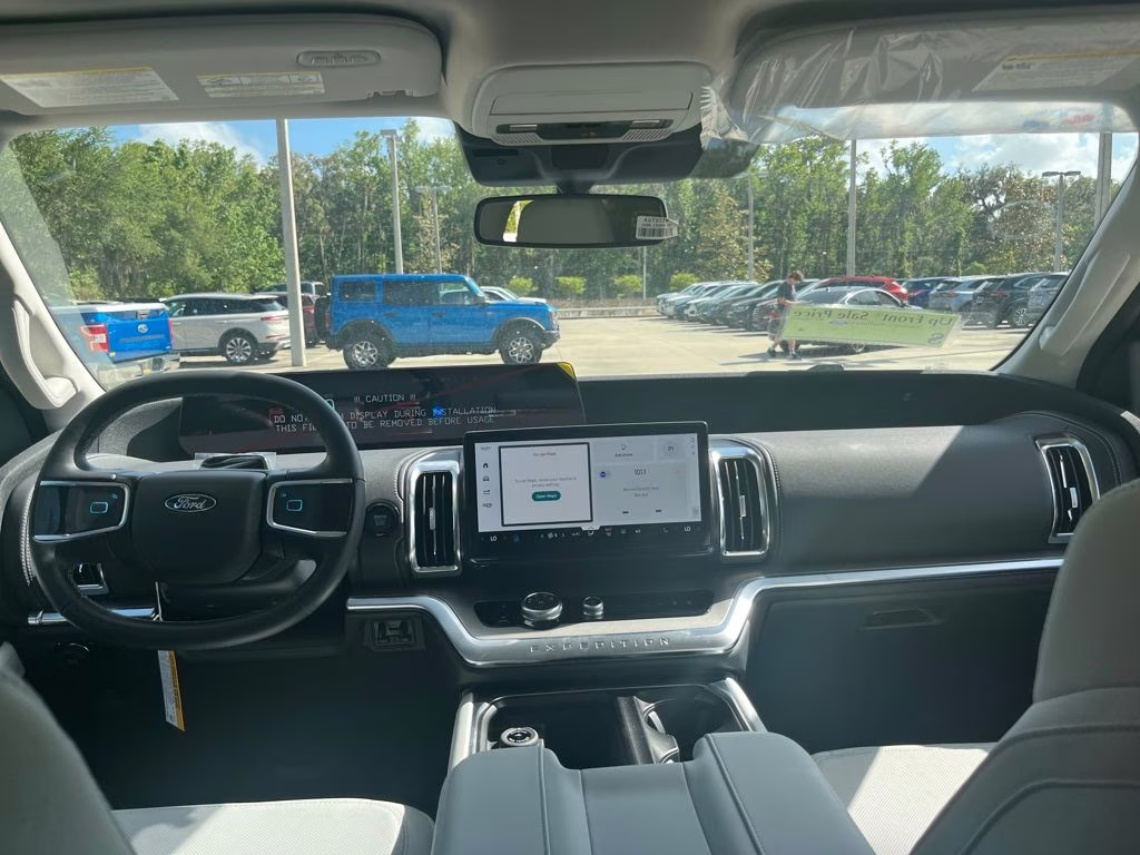 2026 Gray Metallic Ford Expedition Platinum 4X4 SUV