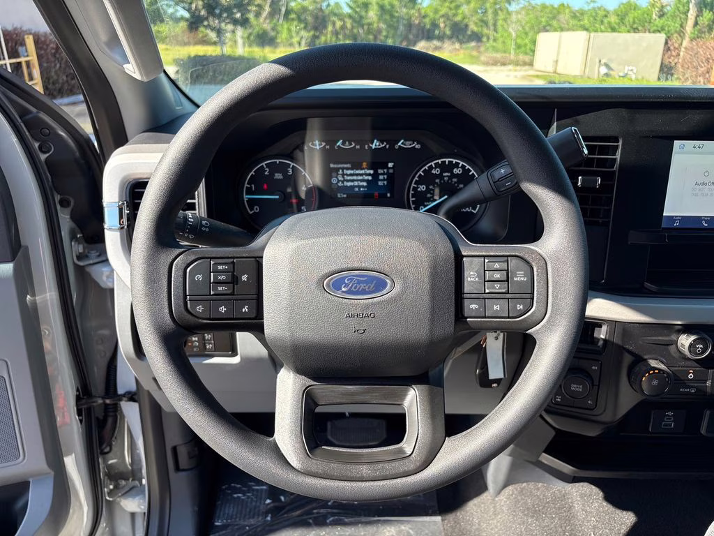 2026 Avalanche Ford Super Duty F-250 SRW XL 4X4 Truck