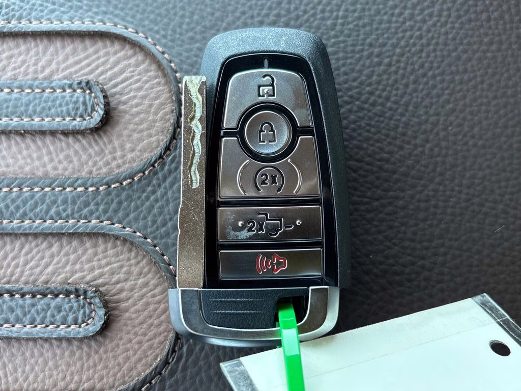 2026 Star White Metallic Tri-Coat Ford Super Duty F-250 SRW King Ranch 4X4 Truck