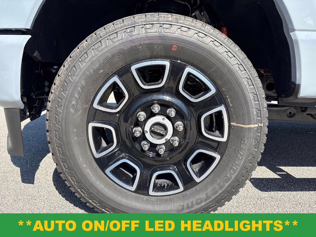 2026 Glacier Gray Metallic TriCoat Ford Super Duty F-350 SRW Platinum 4X4 Truck