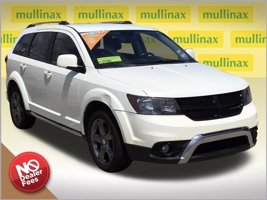 2017 Vice White Dodge Journey Crossroad FWD SUV