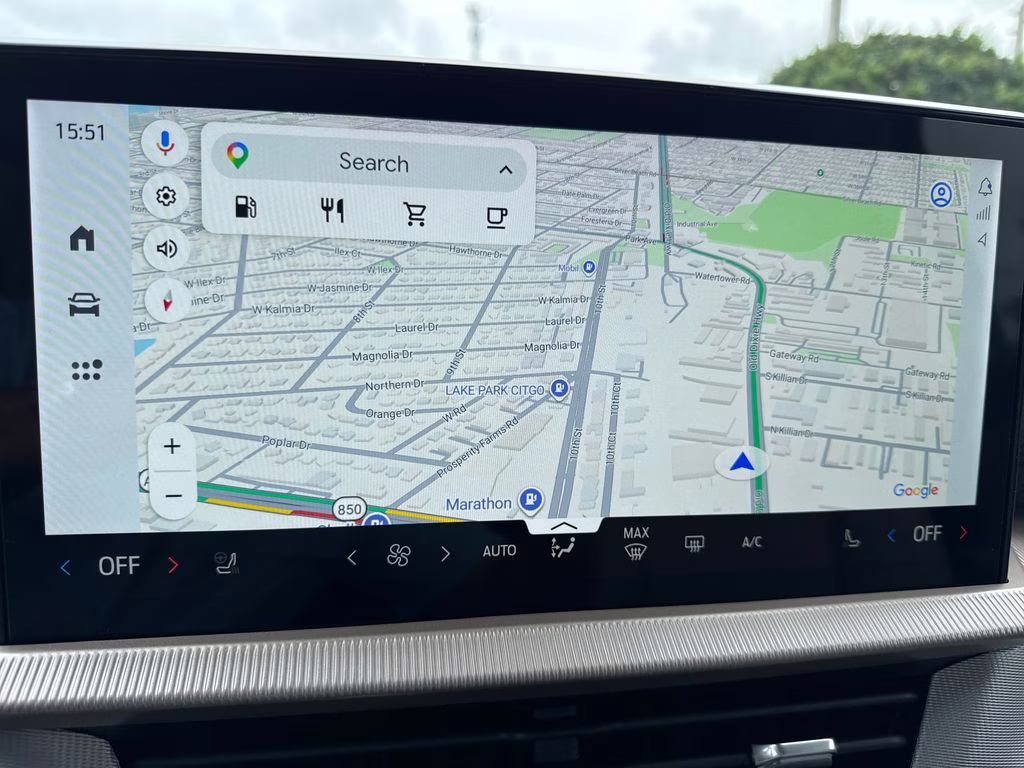 2026 Star White Metallic Tri-Coat Ford Explorer Active RWD SUV