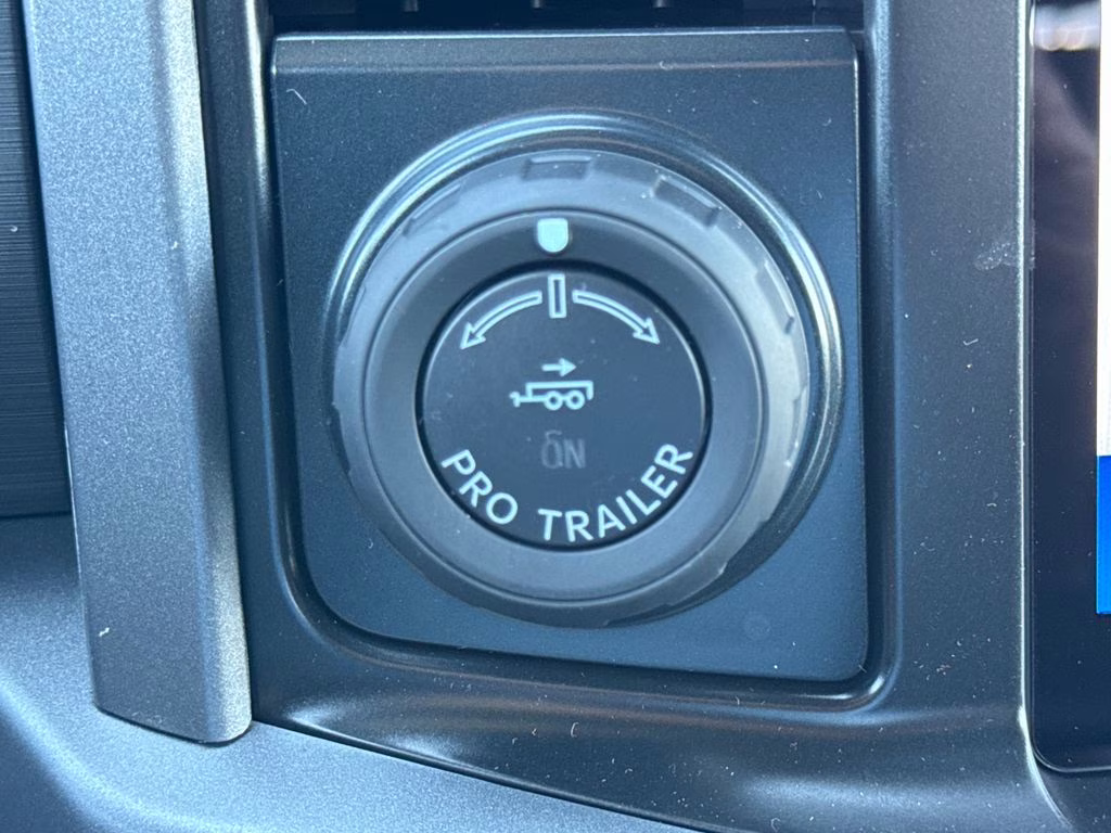 2026 Iconic Silver Metallic Ford F-150 XLT 4X4 Truck