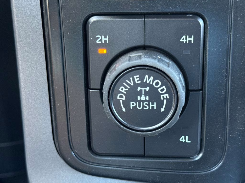 2026 Agate Black Metallic Ford F-150 XLT 4X4 Truck