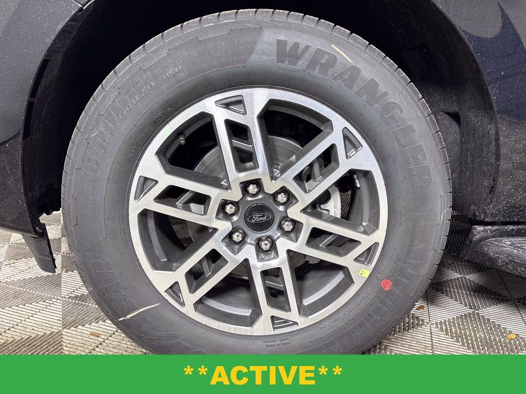 2026 Agate Black Metallic Ford Expedition Active RWD SUV