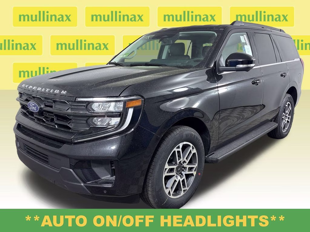 2026 Agate Black Metallic Ford Expedition Active RWD SUV