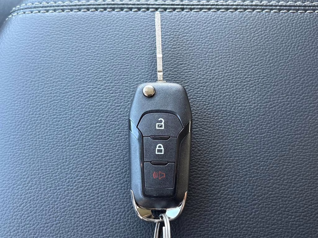 2026 Carbonized Gray Metallic Ford Super Duty F-250 SRW XLT 4X4 Truck