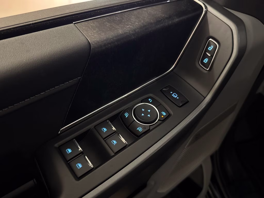 2026 Agate Black Metallic Ford Super Duty F-250 SRW XLT 4X4 Truck