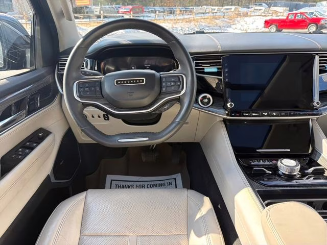 2022 Diamond Black Crystal Pearlcoat Jeep Wagoneer Series III 4X4 SUV