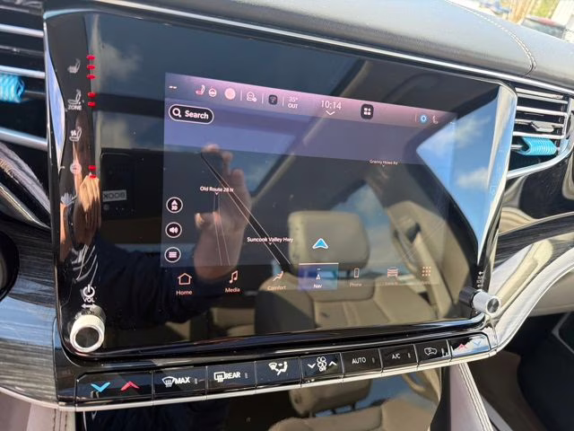 2022 Diamond Black Crystal Pearlcoat Jeep Wagoneer Series III 4X4 SUV