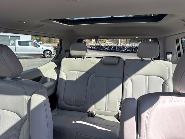 2022 Diamond Black Crystal Pearlcoat Jeep Wagoneer Series III 4X4 SUV