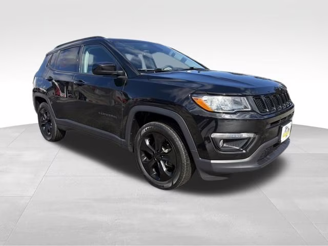 2018 Diamond Black Crystal Pearlcoat Jeep Compass Altitude 4X4 SUV