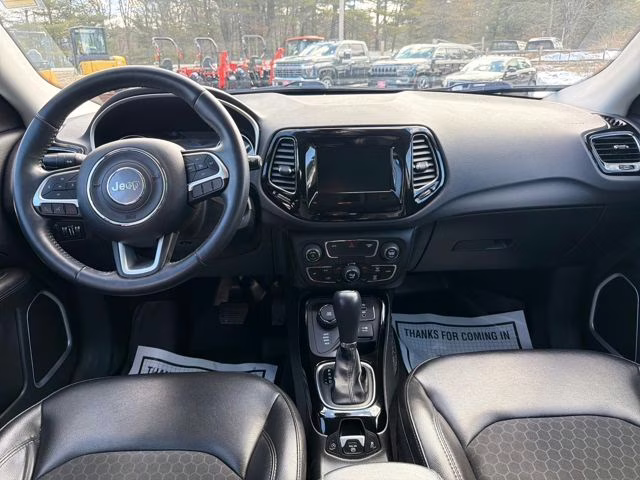 2018 Diamond Black Crystal Pearlcoat Jeep Compass Altitude 4X4 SUV