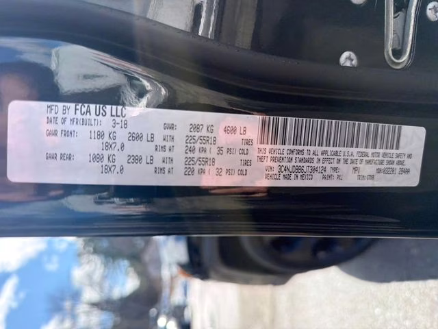 2018 Diamond Black Crystal Pearlcoat Jeep Compass Altitude 4X4 SUV