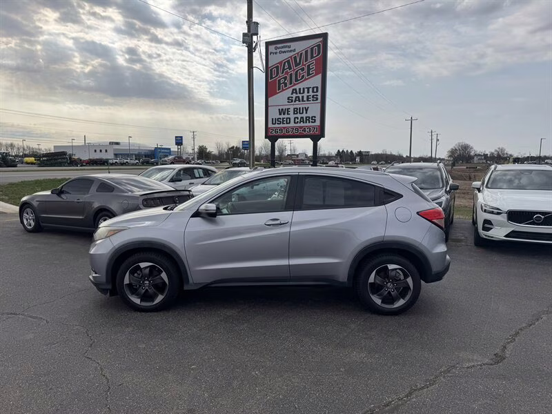 2018 Lunar Silver Metallic Honda HR-V EX-L w/Navi AWD Crossover