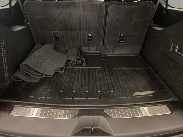 2023 Red GMC Yukon XL Denali 4X4 SUV