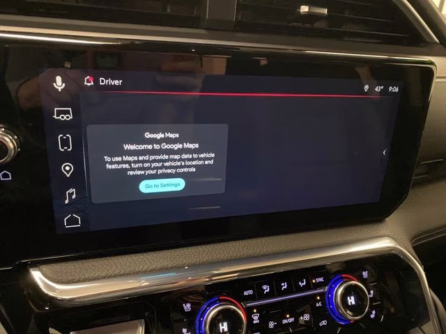 2025 Sterling Metallic GMC Sierra 2500HD Denali 4X4 Truck