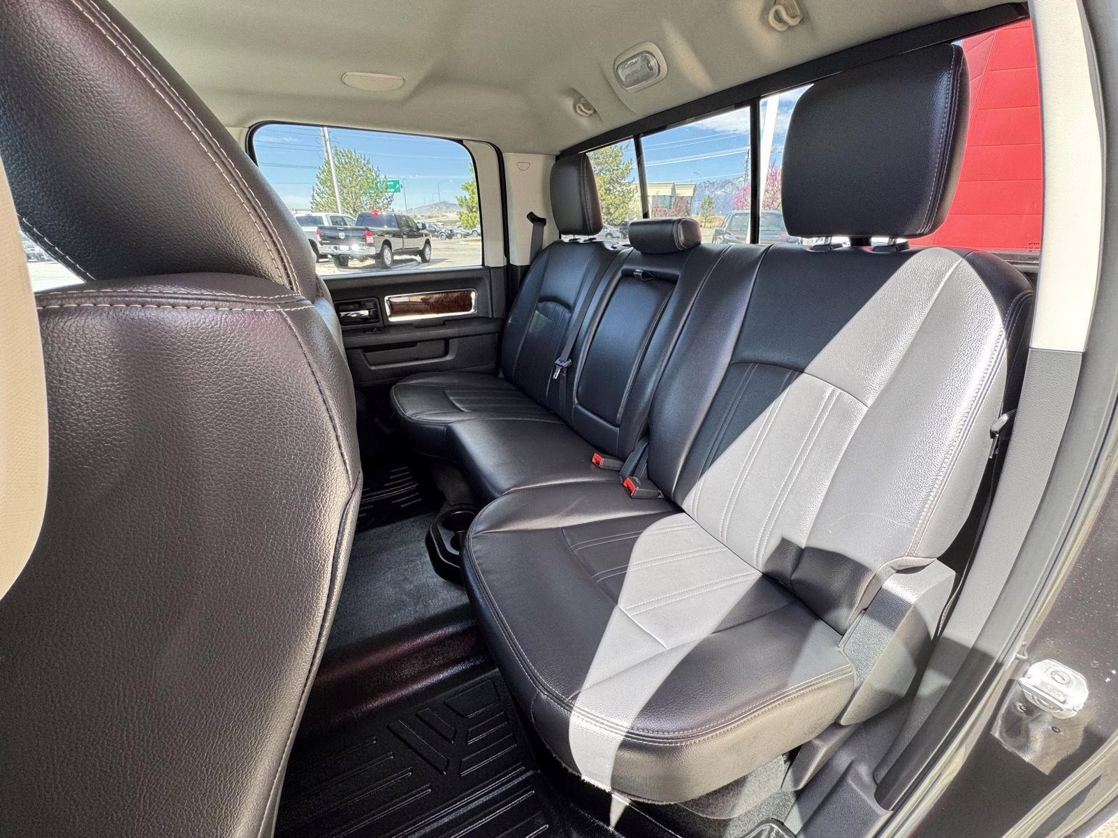 2011 Brilliant Black Crystal Pearl Ram 3500 Laramie 4X4 Truck