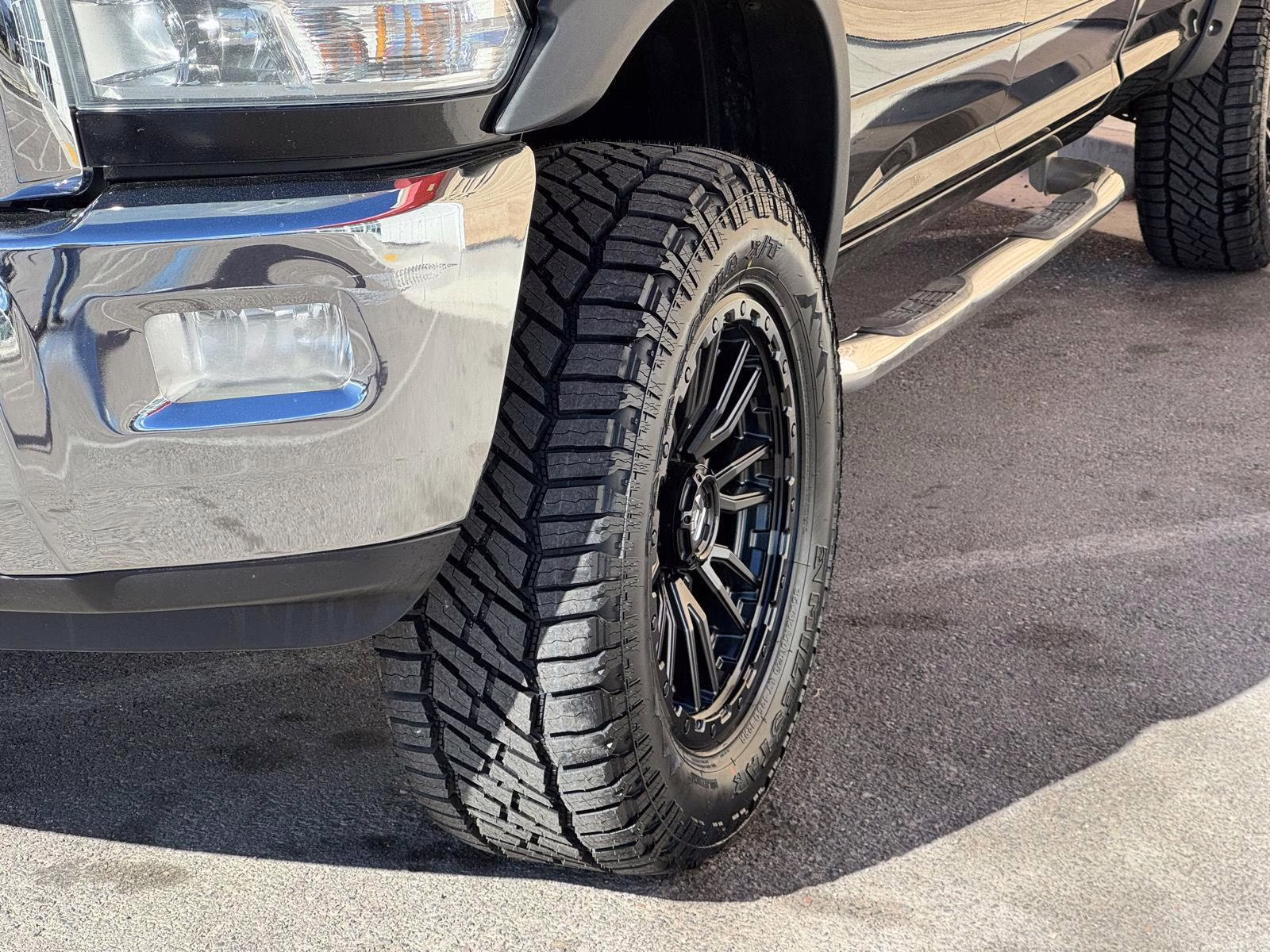 2011 Brilliant Black Crystal Pearl Ram 3500 Laramie 4X4 Truck