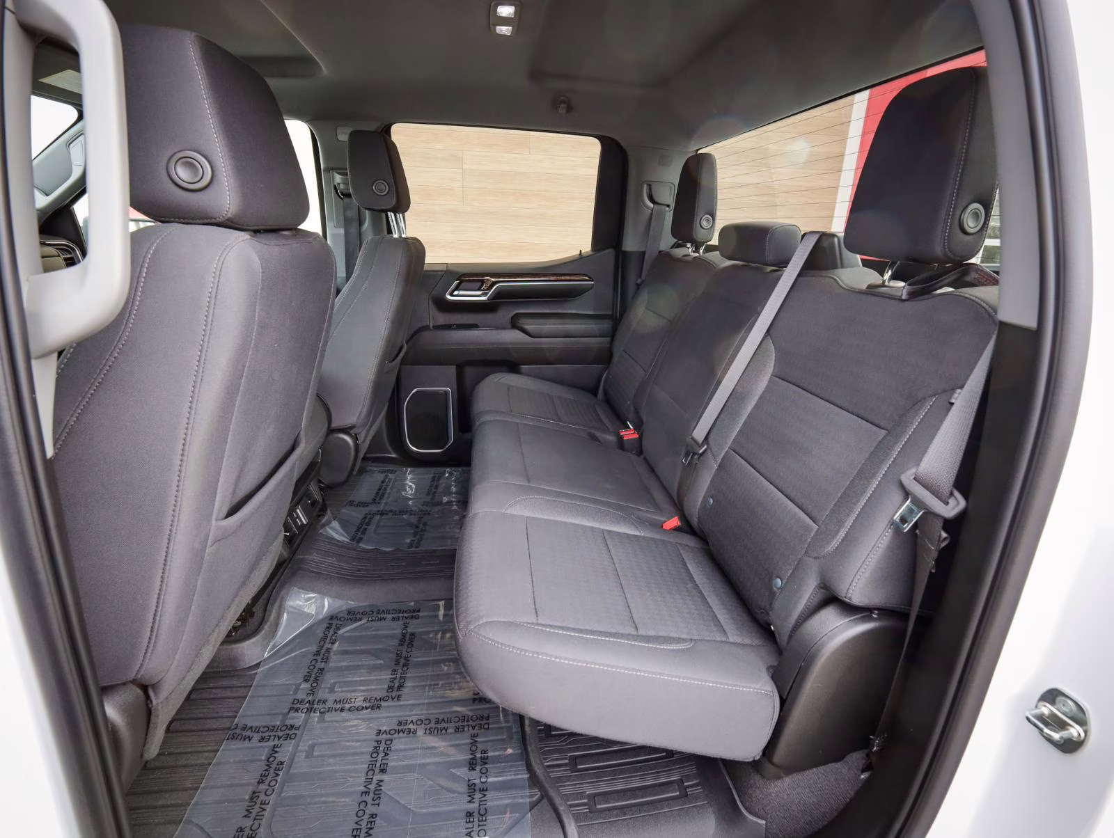 2023 Summit White GMC Sierra 1500 SLE 4X4 Truck