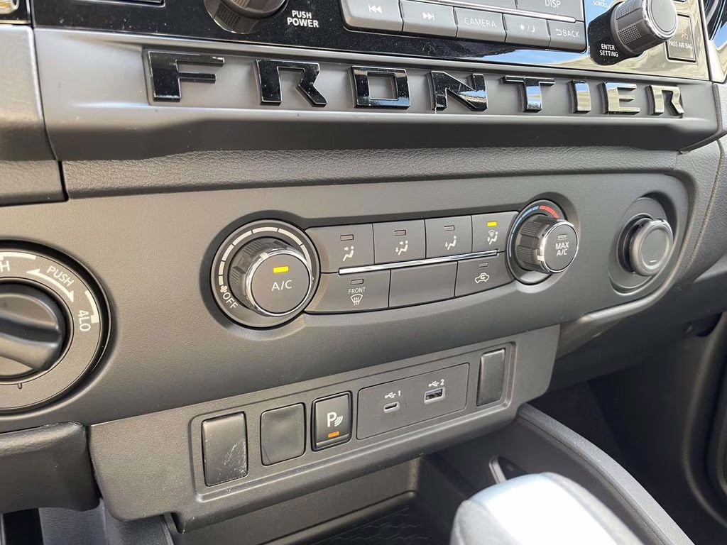 2026 Gun Metallic Nissan Frontier SV 4X4 Truck