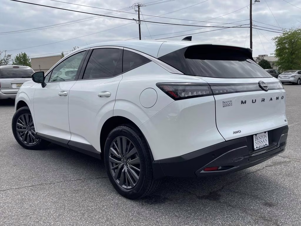 2026 Everest White Pearl Tricoat Nissan Murano SL AWD SUV
