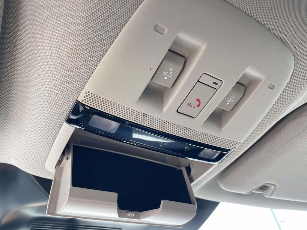 2026 Champagne Silver Metallic Nissan Murano Platinum AWD SUV