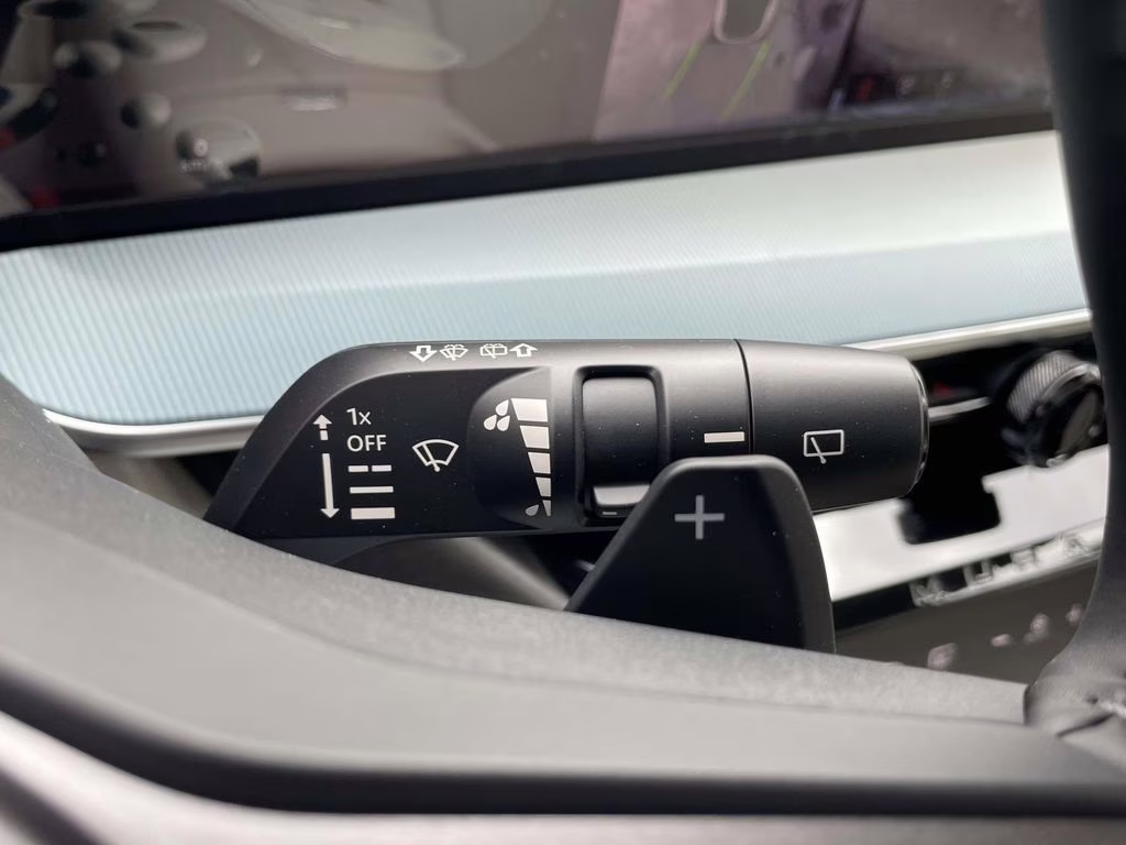 2026 Everest White Pearl Tricoat Nissan Murano SL AWD SUV