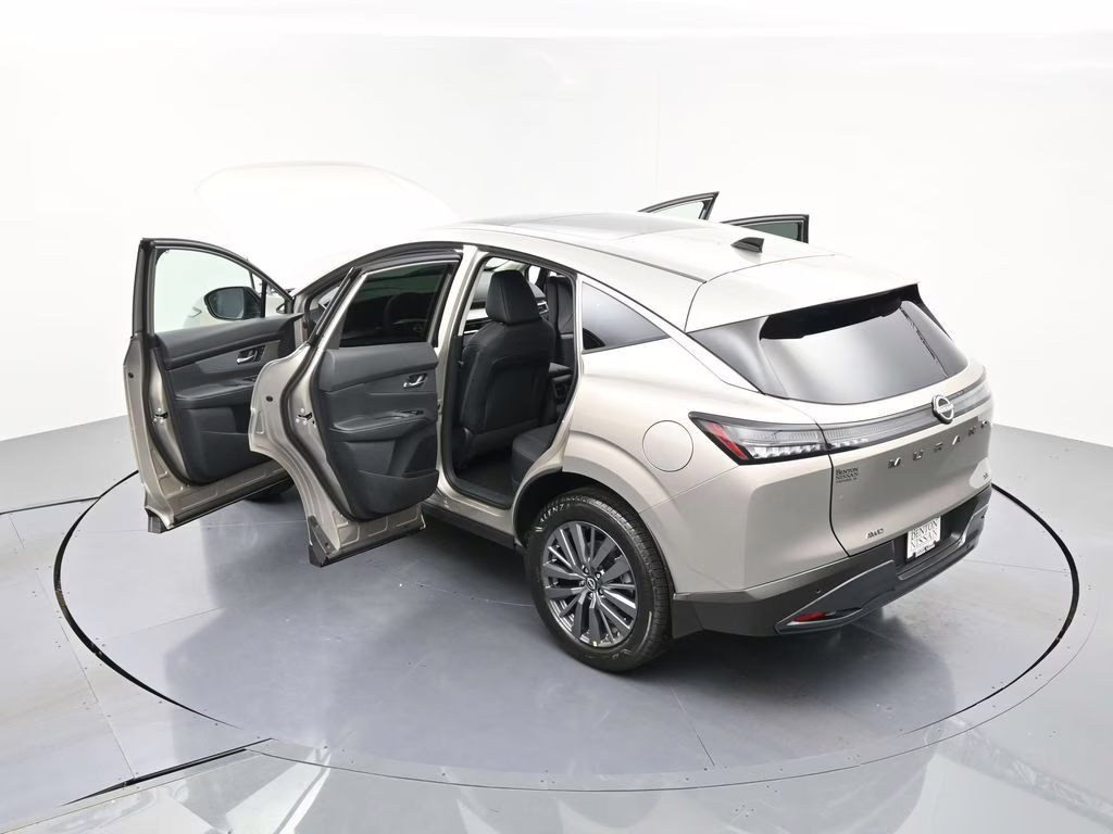 2026 Champagne Silver Metallic Nissan Murano SL AWD SUV