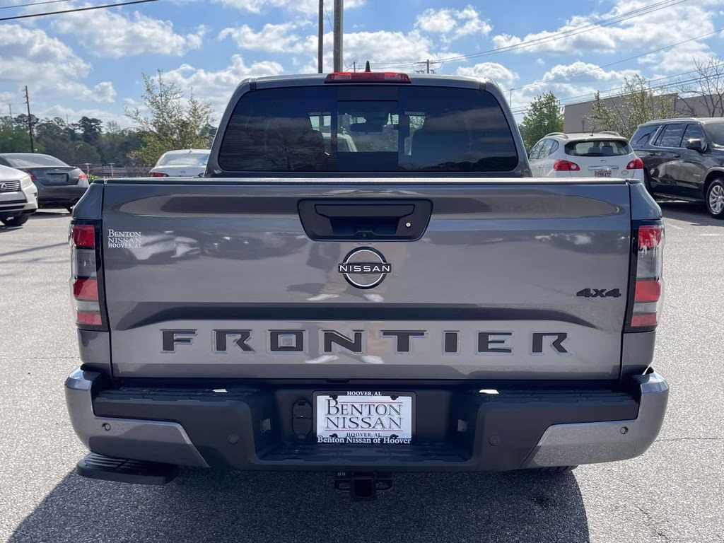 2026 Gun Metallic Nissan Frontier SV 4X4 Truck