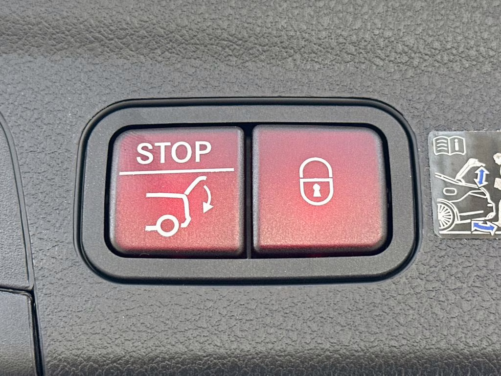 2026 Moonlight Mercedes-Benz GLE GLE 450 AWD SUV