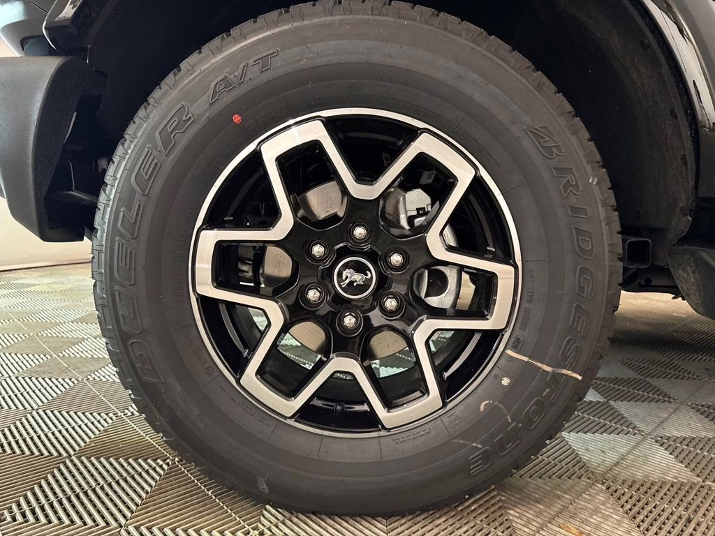 2026 Shadow Black Ford Bronco Outer Banks 4X4 SUV