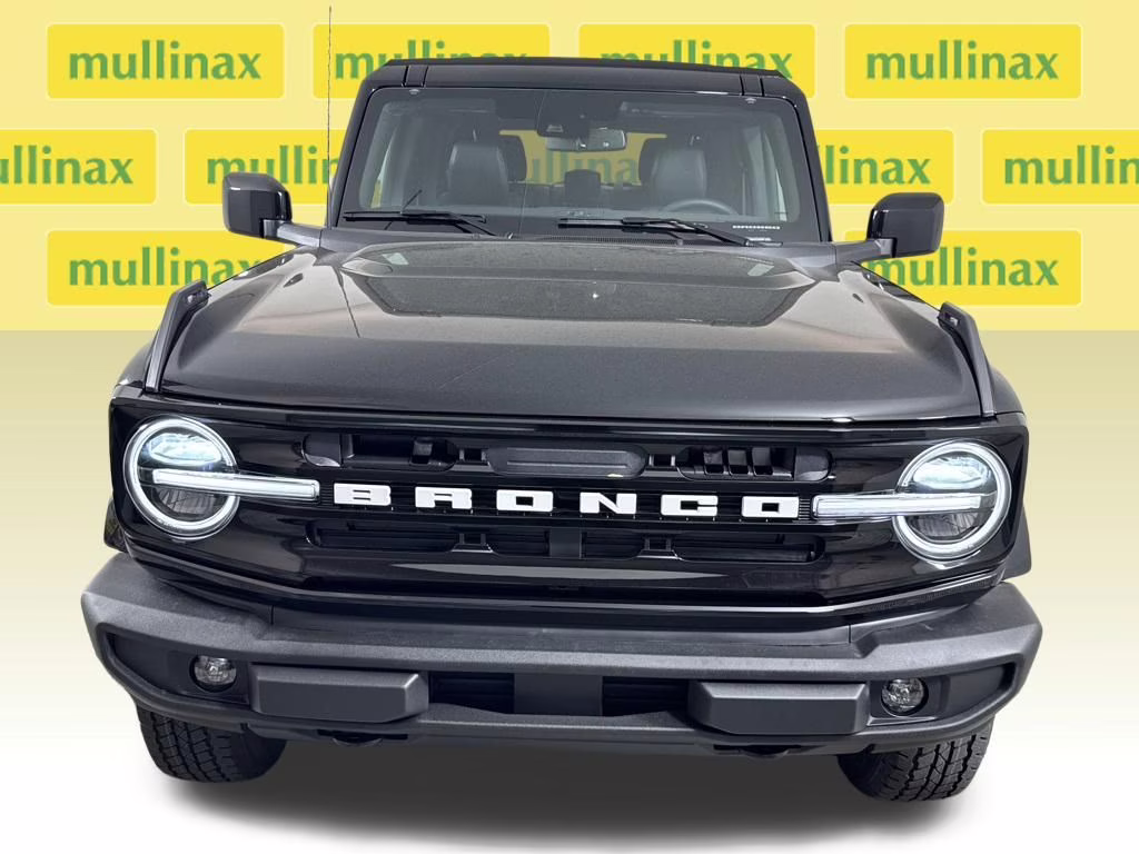 2026 Shadow Black Ford Bronco Outer Banks 4X4 SUV