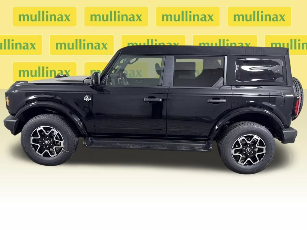 2026 Shadow Black Ford Bronco Outer Banks 4X4 SUV