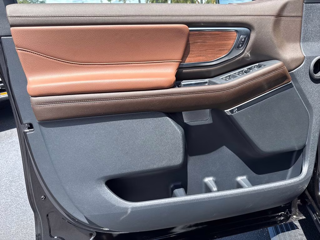 2026 Agate Black Metallic Ford Expedition King Ranch 4X4 SUV