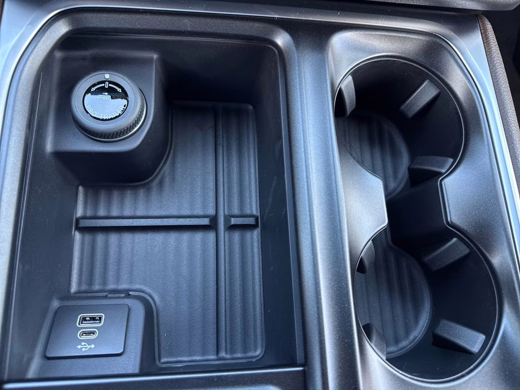 2026 Agate Black Metallic Ford Expedition King Ranch 4X4 SUV