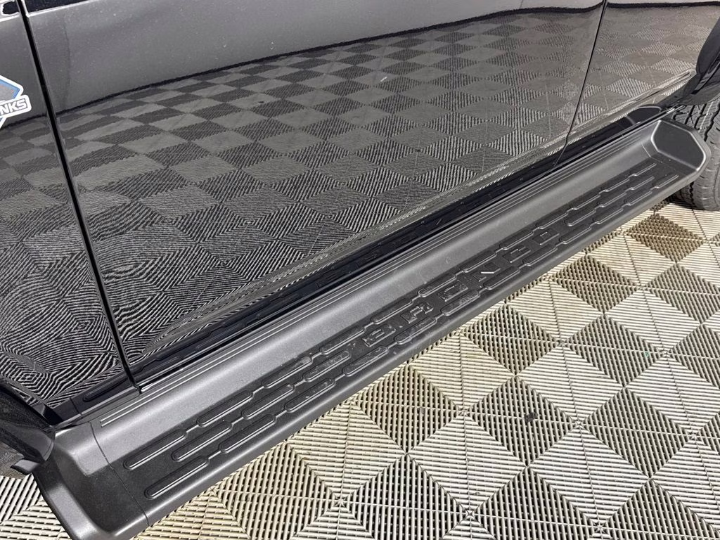 2026 Shadow Black Ford Bronco Outer Banks 4X4 SUV