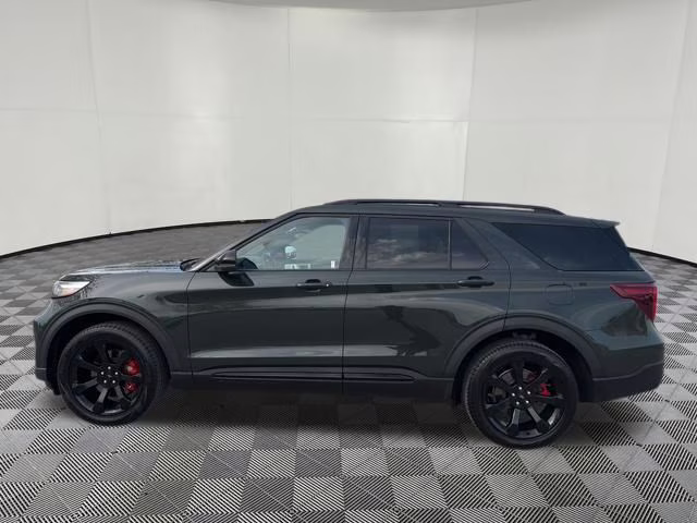 2024 Forged Green Metallic Ford Explorer ST 4X4 SUV