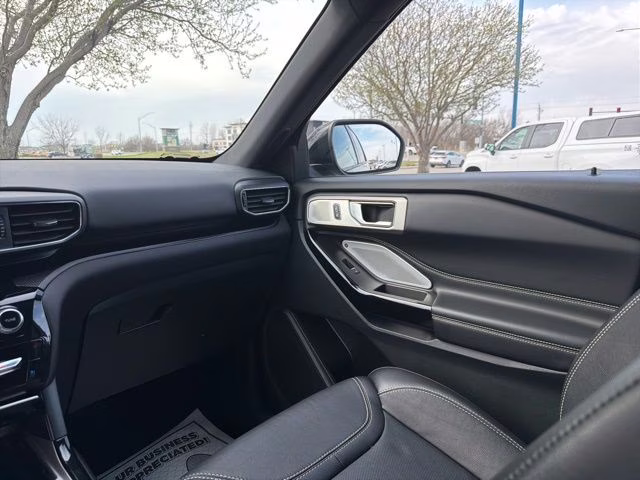 2024 Forged Green Metallic Ford Explorer ST 4X4 SUV